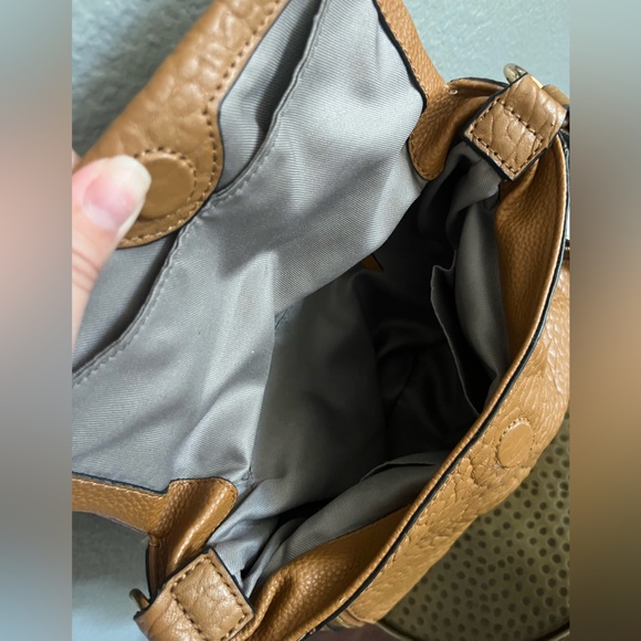 Vince Camuto - textured brown crossbody purse. - Picture 7 of 8